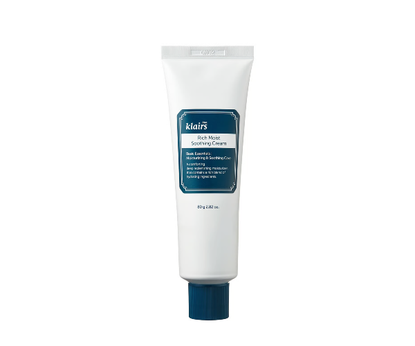 Produktub av Klairs Rich Moist Soothing Cream, en vegansk och lugnande ansiktskräm för känslig hy.